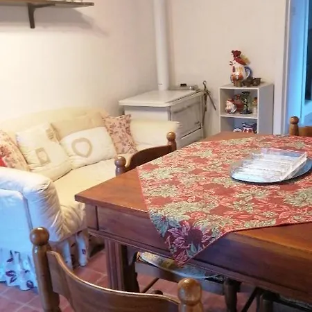 A Ceramarrotta Petralia Tra Taormina E *
