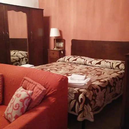 A Ceramarrotta Petralia Tra Taormina E