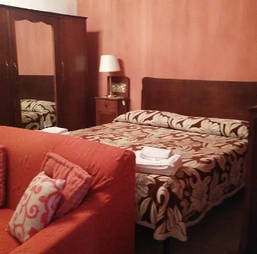 A Ceramarrotta Petralia Tra Taormina E